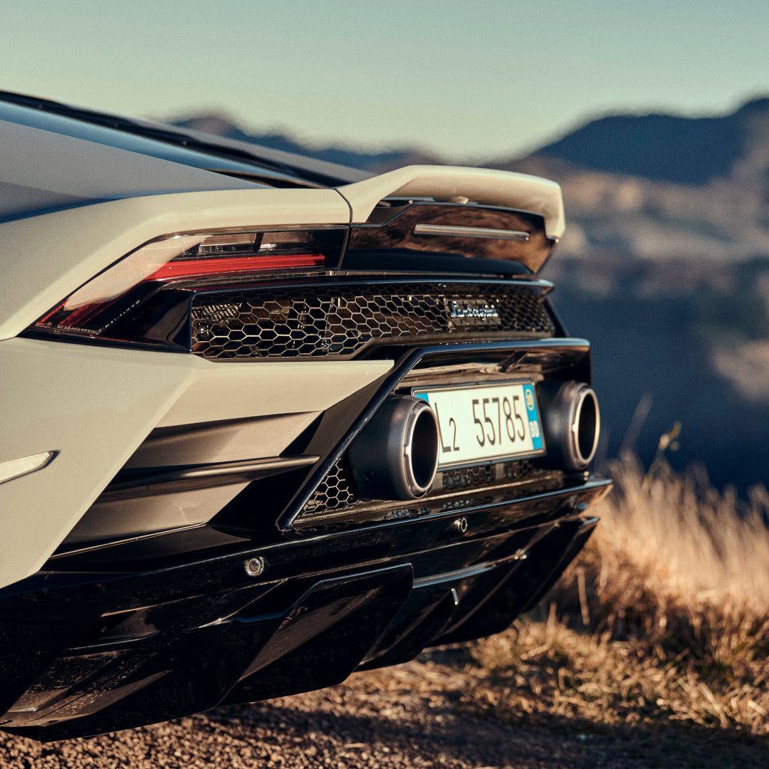 Lamborghini Huracan EVO Titanium Exhaust by Akrapovic