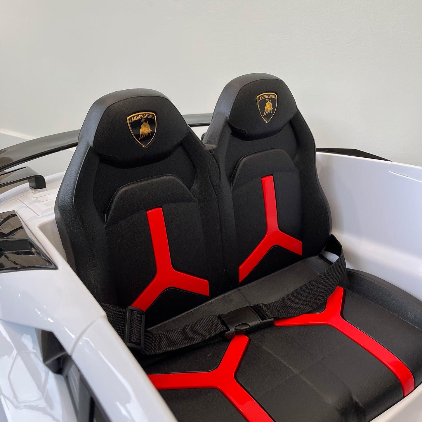 12V Ride-On Lamborghini Aventador SVJ Electric Car Toy Kids Children