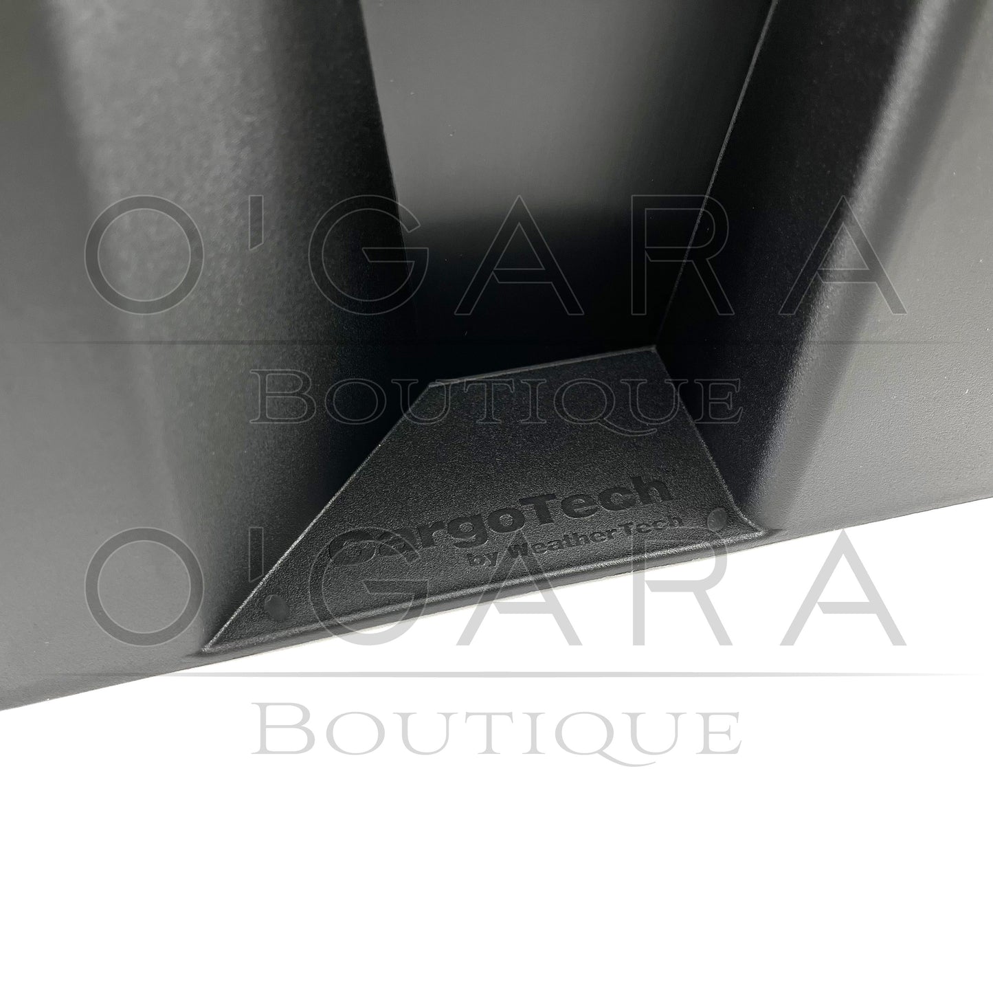 Lamborghini Urus Cargo Stoppers