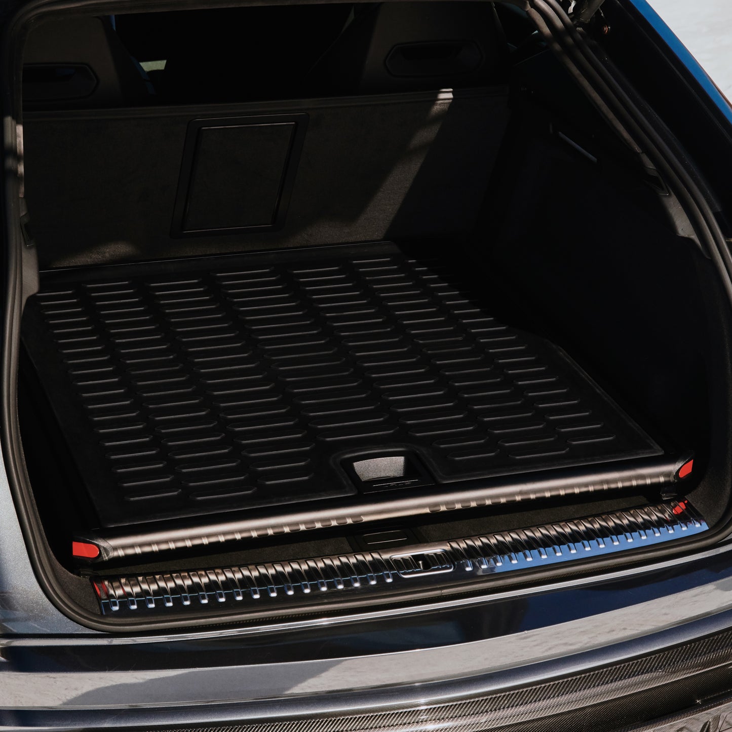 4ML061170A Lamborghini Urus Load Assist Tray Cargo Luggage Compartment Travel Accessibility