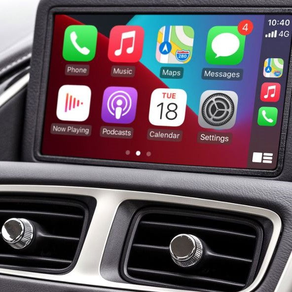 Aston Martin CarPlay