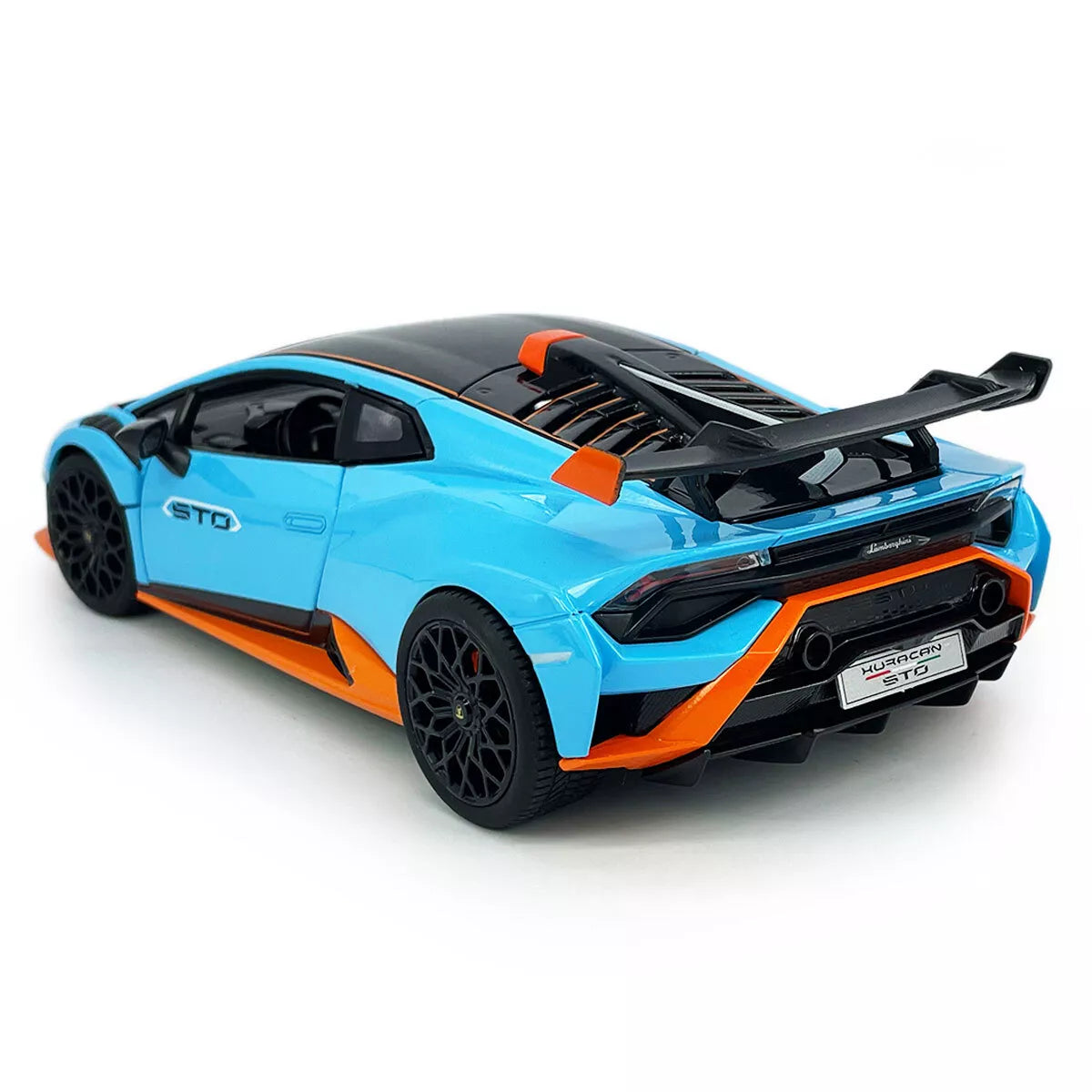 1:18 Lamborghini Huracan STO Blue Diecast by Rastar