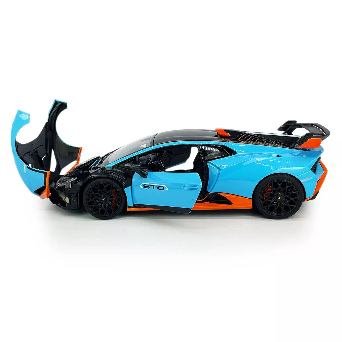 1:18 Lamborghini Huracan STO Blue Diecast by Rastar