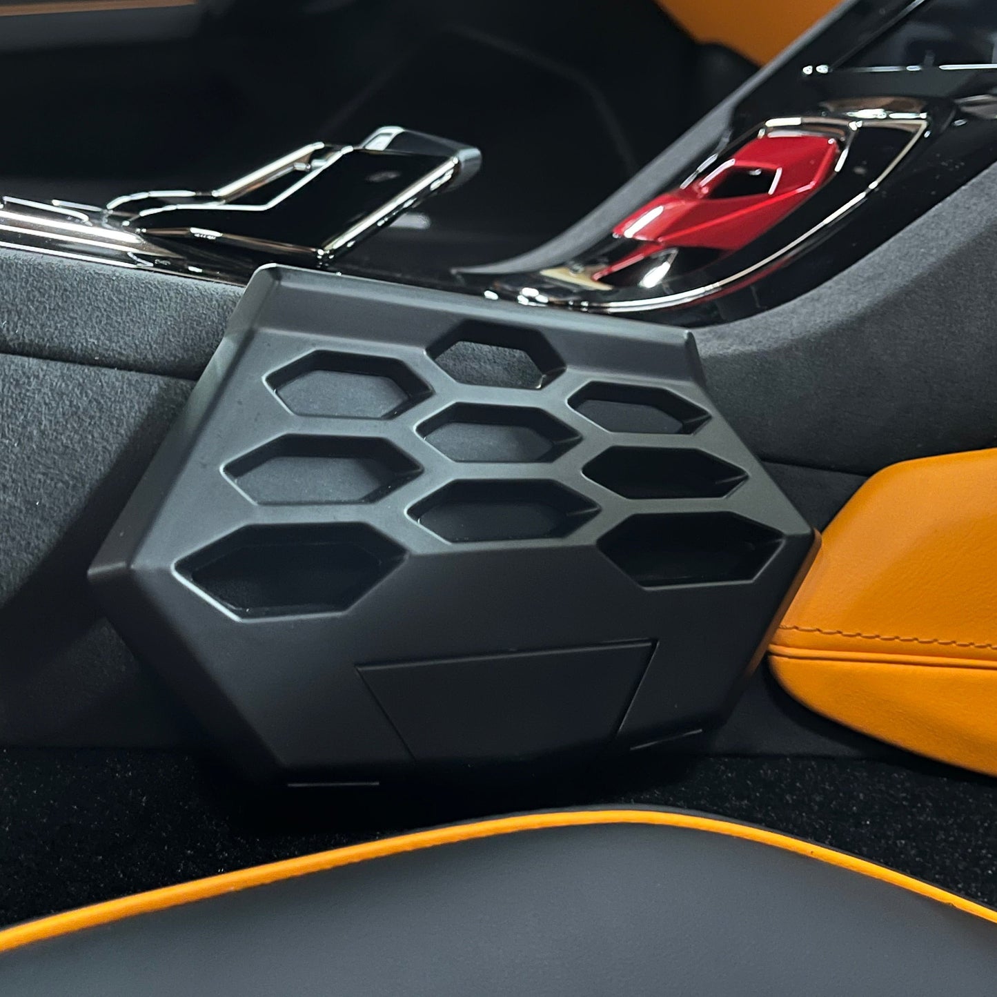 Lamborghini Huracan NEW Clip Phone Holder