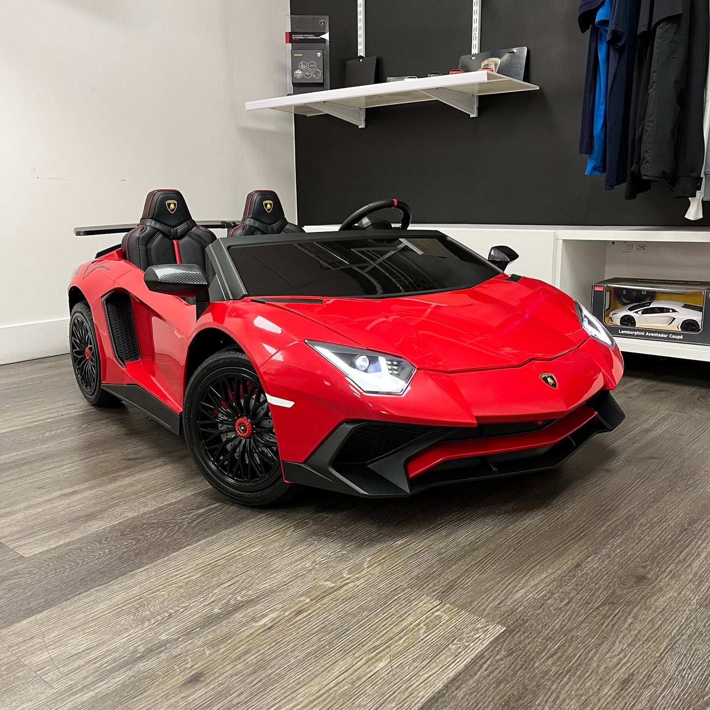 Lamborghini Aventador Ride On 24V Racing Track Hypercar Supercar Toy Car Kids Children Adults Collectible Collectibles