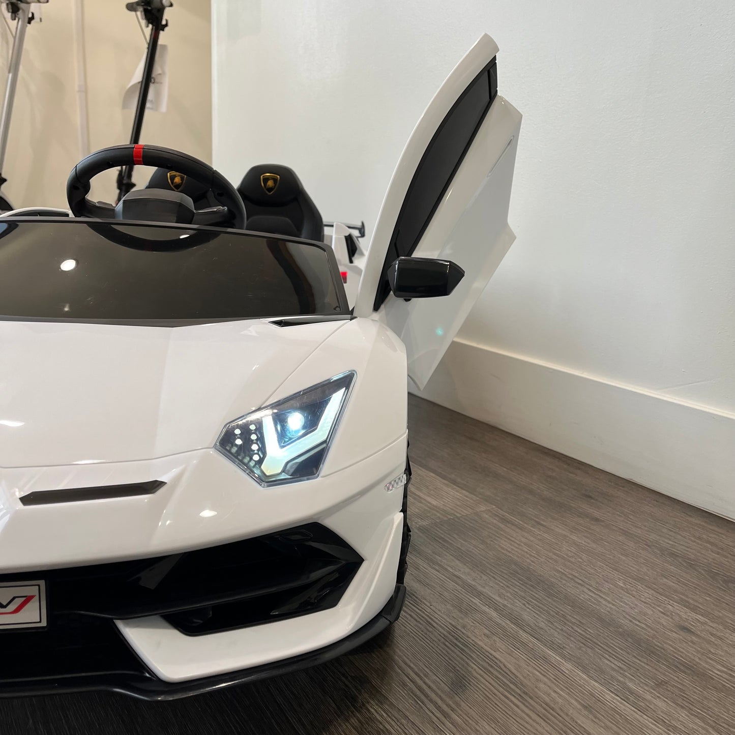 12V Ride-On Lamborghini Aventador SVJ Electric Car Toy Kids Children