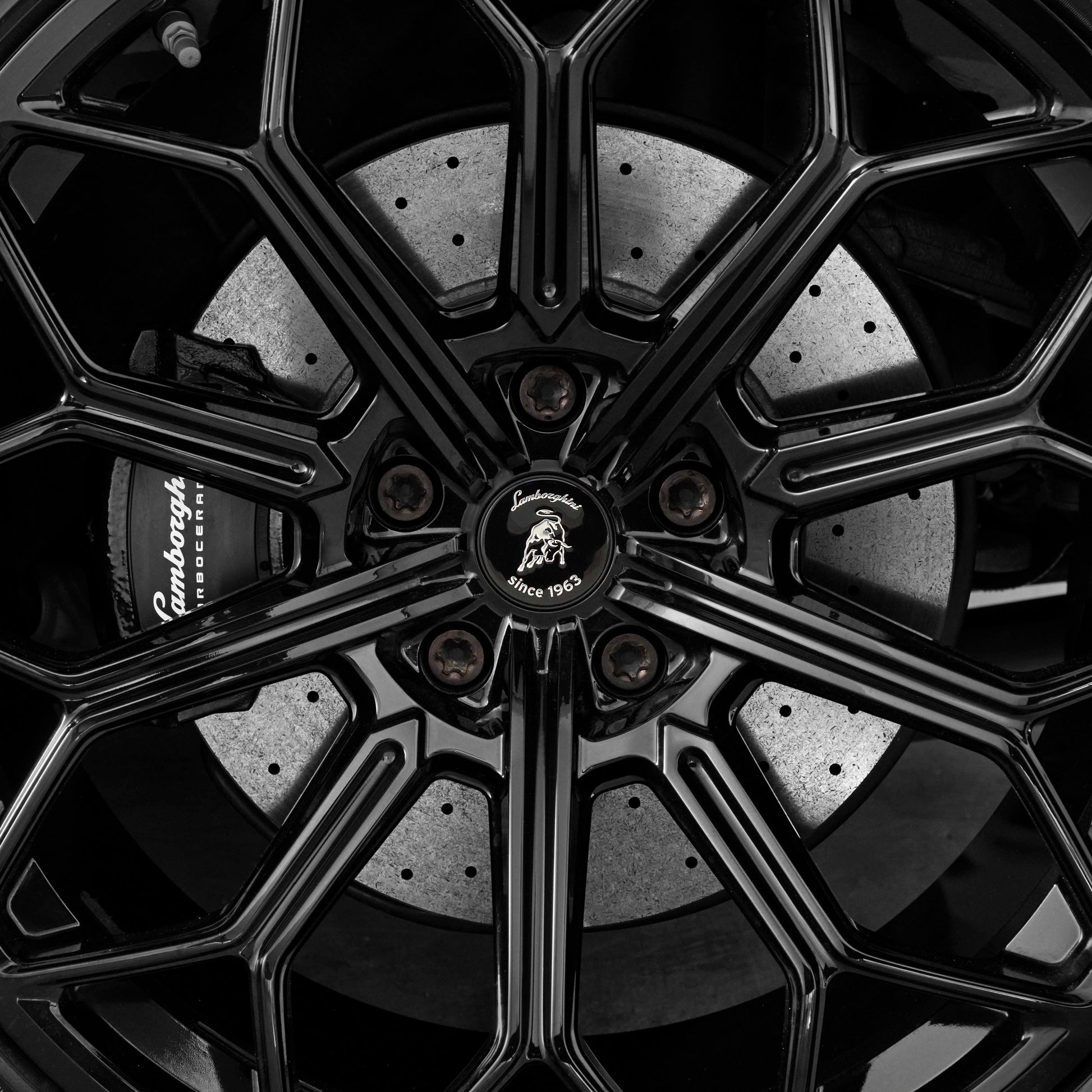 0R8340072 Lamborghini Since 1963 Historic Center Caps Kit Wheel Rim Badges