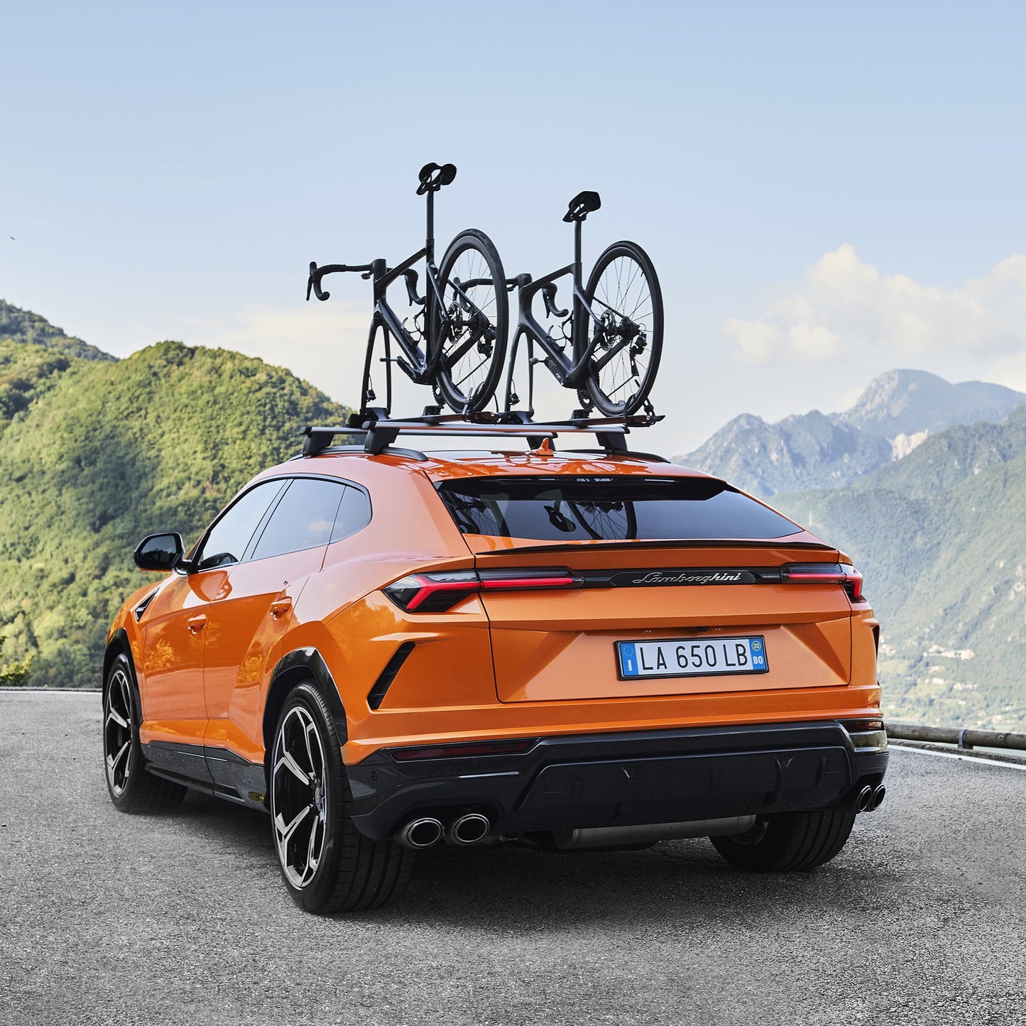 Lamborghini Urus Bike Carrier – O'GARA Boutique