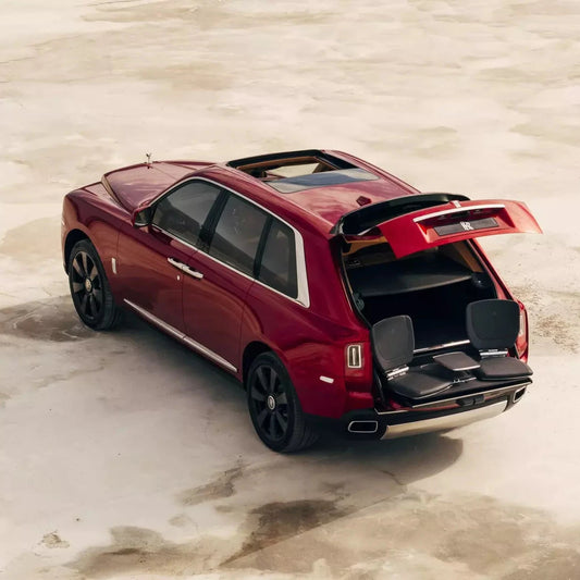 Rolls-Royce Cullinan Viewing Suite